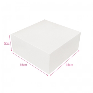 Boîte à gâteau carton blanc 18x8cm / Par 50